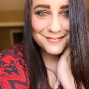 Meet your Posher, Rebecca